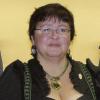 Goldene Vereinsehrennadel: die langjährige Schriftführerin Erika Happ.