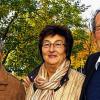 TSV Rottendorf sagt Dank: Vorstandsvorsitzender Max Limmer mit den Ehrenmitgliedern Heinz Stephan (links) und Hilde Röhrig.. Hesselbach