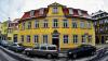 Mit Liebe restauriert: In strahlendem Gelb präsentiert sich das Weppert-Haus in der Zehnstraße.