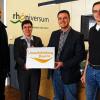Stolz auf die Anerkennung: Die Umweltbildungsstätte Oberelsbach wurde mit dem Qualitätssiegel „Umweltbildung Bayern“ ausgezeichnet. Darüber freuen sich von links: Klaus Spitzl, Bürgermeisterin Birgit Erb, Geschäftsführer Bernd Fischer und Joachim Schneider.Marion Eckert