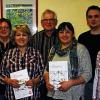 Neuwahlen und Ehrungen beim St. Elisabeth-Verein in Hausen. Von links: Präses Pater Marcellus Jahnel, Kassiererin Melanie Zeitler, Petra Höfer-Paweletzki mit dem Caritas-Ehrenzeichen in Gold, der neue Vorstand Norbert Wendel, Brigitte Konrad mit dem Caritas-Ehrenzeichen in Silber, Beisitzer Oliver Saccavino und Schriftführerin Sonja Flammersberger-Ziegler.