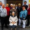 Die AWO ehrte Mitglieder: (von links) Max Stahl, Wolfgang Grebner, Heidi Heimrich, Christa Beyersdörfer, zweite Bürgermeisterin Helga Fleischer, Ursula Kuch, Ruth Hellenparth, Gabi Ziegler, zweiter Vorsitzender Bernd Friedel, erste Vorsitzende Gaby Sander sowie (vorne) Margarete Frosch.