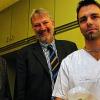 Ärztemangel beenden: Sebastian Winkler (rechts) aus Zeil ist einer von fünf Stipendiaten, die am „Förderprogramm Klinikstudent“ der Haßberg-Kliniken teilnehmen. Verantwortlich dafür sind Personalleiter Bernhard Klein (links) und Klinikchef Stephan Kolck (Mitte).
