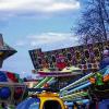 (lsl)   Das Frühlingsfest auf dem Bleichwasen in Etwashausen ist in vollem Gange. Noch bis zum Sonntag, 7. April, drehen sich die Fahrgeschäfte auf dem Festplatz in Etwashausen. Das Wetter passt zwar zumindest von den Temperaturen nicht so ganz, aber wenn die Sonne kommt – wie am vergangenen Sonntag – ist doch schön was los.