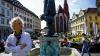 Hätte den Stadtkern gern historischer: Gästeführer und Kunsthistoriker Rudi Held am oberen Markt.