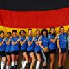 Zweite in Deutschland: Die Hammelburger Volleyball-Seniorinnen mit (von links) Trainer Frank Otter, Heike Lüdeking, Franziska Herrmann, Kerstin Szyska, Anja Seller, Sandra Oschmann, Vilma Bindrum, Birgit Pallas, Simone Glückler, Michaela Sigl sowie Physiotherapeutin Andrea Grüll.
