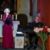 Zu Gast: Astrid Harzbecker trat mit ihrem Mann Hans-Jürgen Schmidt in der Aubstädter Kirche auf.