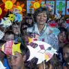 Abschied: Die Kinder dankten ihrer Lehrerin Anita Belz.