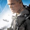 Apokalyptischer Actionfilm: Matt Damon als kahl geschorenes Muskelpaket in „Elysium“.