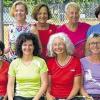 (mp)   In einem Kopf-an-Kopf-Rennen mit dem SV Ramsthal sicherten sich die Tennis-Frauen 50 des TC Estenfeld am letzten Spieltag die Meisterschaft in der Bezirksklasse 2. Unser Bild zeigt das meisterliche Team: (hinten von links) Hildegard Hirt, Sabine Ross, Inge Göb, Heidi Schliemann sowie (vorne von links) Nahid Carls, Eva Otte, Christine Krichenbauer und Ingrid Kümmert.
