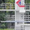 Türmt sich ein Schuldenturm auf? Diese Frage stellt sich angesichts der bei der Sanierung und Modernisierung des Geomaris-Bades davonlaufenden Kosten. Aus ursprünglich einmal geschätzten 7,99 Millionen Euro sind trotz Einsparungen bereits 8,81 Millionen Euro geworden.
