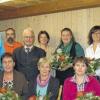 Jubilare geehrt: Landrat Rudolf Handwerker (Mitte) bedankte sich bei allen Mitarbeiterinnen und Mitarbeitern, die in diesem Jahr ihr 40-jähriges beziehungsweise 25-jähriges Dienstjubiläum feiern konnten. Auch Personalleiter Ralf Mühlfriedel (links), Geschäftsleiter Horst Hofmann (Zweiter von rechts) und Personalratsvorsitzender Edwin Oppelt (rechts) gratulierten.