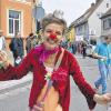 Rote Nase und Krönchen: Beim Uffenheimer Walpurgi-Umzug versprühte Simone Walther als Prinzessin Lilli gute Laune.