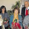 Jubilare: Bei der Adventsfeier der Rheumaliga Kitzingen/Volkach zeichnte die stellvertretende Vorsitzende Hedi Wirsching Kornelia Rüttinger, Inge Fierlings, Peter Dodt und Hedwig Schweigert (von links) für langjährige Mitgliedschaft aus.