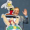 Streitbare Gallier: Albert Uderzo 2005 mit seinen Figuren Asterix und Obelix.