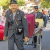 Historisch: Materialen und Gerätschaften wie sie in den 1950er Jahren beim Rettungsdienst genutzt wurden, sind heute Museumsgut und werden, wie hier in Heustreu bei historischen Dorffesten, immer wieder gerne gezeigt.