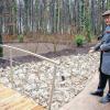Die neue Urnenanlage des Veitshöchheimer Waldfriedhofs: Sie entsteht derzeit nach den Vorstellungen von Landschaftsarchitekt Thomas Struchholz.