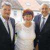 50 Jahre verheiratet: Wolfgang und Gudrun Spies. Es gratulierte auch Karlstadts Bürgermeister Paul Kruck (rechts).