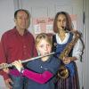 Erfolgreich: Immer wieder stellen sich Aktive der Blaskapelle den Leistungsprüfungen des Nordbayerischen Musikbundes. Maßgeblich engagiert sich seit über 20 Jahren Jugendvertreter  Richard Dees, auf unserem Bild zusammen mit Franziska Stahl (vorne) und Julia Mehn (rechts).