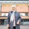 Kannte den Erbauer Hans Mitzlaff noch persönlich: Gerda Lambrecht von der Bürgerinitiative „Kunsthalle Mannheim“ steht vor der alten Kunsthalle. Die Bürgerinitiative kämpft für den Erhalt des rund 30 Jahre alten Kunsthallenbaus.