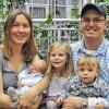 Am Mittwoch, 2. April, kam das dritte Kind von Ramona (30) und Matthias Weyer (33) aus Brendlorenzen in der Kreisklinik Bad Neustadt zur Welt. Bei der Geburt wog Fabian David 3470 Gramm und war 50 Zentimeter groß. Rebecca (dreieinhalb) und Marcel (eineinhalb) dürfen sich jetzt als große Geschwister fühlen. Helga und Heiner Mai (Haselbach) erleben Oma- und Opa-Freuden zum sechsten Mal. Gertrud und Max Weyer (Brendlorenzen) sind mit der Geburt von Fabian zum siebten Mal Großeltern geworden. Johanna Fuß (Haselbach) freut sich über ihr siebtes Urenkelkind und Hilda Hillenbrand (Haard) ist zum 13. Mal Uroma geworden.