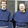 nnnnnnnnnn: Bischof Friedhelm Hofmann weiht Bruder Konrad Schlattmann (links) und Bruder Martin Koch von den Franziskanerminoriten am Sonntag zu Priestern.