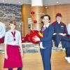 Nachwuchskräfte im Hotelfach: Acht Jugendliche (im Bild sieben Azubis) haben im Rhön-Park-Hotel eine Ausbildung begonnen. Sie werden von Ausbildungsleiterin Jacqueline Langer (Bildmitte) geschult.