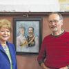 Ausstellung eröffnet: In der Alten Synagoge in Arnstein wurde die Ausstellung zum Beginn des Ersten Weltkrieges in Schweinfurt eröffnet: Im Bild Heidi Henning, Zweite Vorsitzende des Förderkreises „Alte Synagoge Arnstein“, und Klaus Hofmann von der „Initiative gegen das Vergessen“ Schweinfurt.