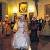 Barock: Ein Höhepunkt des Abends im Kurmainzischen Schloss in Tauberbischofsheim war das Menuett des Hofstaates.