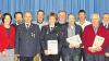 Treue Feuerwehrler geehrt: (von links) Vorsitzender Volker Martin, Kommandant Klaus Kurre, Bürgermeister Stefan Rottmann, stellv. Landrätin Christine Bender, Dieter Lutz, Günter Schubert, Jürgen Geist, Christine Hauber, Bruno Stenzinger, Berthold Hartmann, Christoph Thomsen, Egbert Grünewald, Adolf Schwab, Kreisbrandrat Holger Strunk und Kreisbrandmeister Horst Klopf.