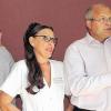 (kri)   Nach längerer Pause wartet das Russland-Deutsche Theater am Samstag, 7. Februar, um 20 Uhr mit einer neuen Inszenierung auf. Im Amtshaus Oberstetten spielen Maria und Peter Warkentin sowie David Winkenstern das Stück „Zimmer 108“. Ein Mann, Anfang 40 kommt mit Verdacht auf Bauchspeicheldrüsenkrebs ins Krankenhaus. Zimmergenosse ist ein alter Mann, der sich in die „Krankheit“ nur geflüchtet hat, um der Einsamkeit zu entrinnen. Das Stück zeigt, wie die ungleichen Männer miteinander auszukommen versuchen, zeigt das Verhältnis der Krankenschwester zu den beiden und wie man sich das Leben schwer machen und doch zueinander finden kann. Eine weitere Aufführung ist am Sonntag, 8. März, um 18 Uhr geplant. Kartenreservierung gibt es über das Russland-Deutsche Theater/Familie Warkentin,  (0 79 32) 6 02 86, oder per Mail: info@rdtheater.de