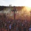 (plo)   Fans elektronischer Tanzmusik sollten sich den Samstag, 13. Juni, vormerken. An diesem Tag findet ab 15 Uhr auf dem Gelände des Eventzentrums Strohofer das zweite Traumsafari-Festival statt. In diesem Jahr stehen nach Veranstalterangaben Szene-Größen wie Andreas Henneberg, Adam Port, Nick Curly, Sidney Charles, Rampa oder Marc Miroir sowie die beiden Newcomer Felix Jaehn und The Avener auf der Bühne. Lokale Discjockeys runden das Programm ab. Karten zu 20 Euro im Vorverkauf und weitere Infos gibt es unter www.traumsafari-festival.de.