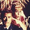 Der Astronaut und sein Flaschengeist: Larry Hagman und Barbara Eden sind das ideale Paar in „Bezaubernde Jeannie“.