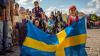 Da kommt Schweden groß raus: Diese kleinen königlichen Verehrer hatten sich mit der Fahne aus dem hohen Norden ausgerüstet.