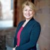 Spezialistin für Historisches: Sabine Weigand liest in Schweinfurt aus ihrem Eleonore-Roman.