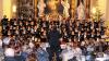 Freude an der Musik: Etwa 100 Musiker und Sänger sorgten am Sonntagabend im Steigerwalddom für ein gewaltiges Klangerlebnis, das mit Anton Dvoraks Messe in D-Dur seinen Höhepunkt fand.