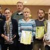 Sieger des Dreikönigsschießens:   Die erfolgreiche Herren- und Damen-Mannschaft mit dem Ersten Schützenmeister Wolfgang Meckel (rechts) wurden für ihre Leistung geehrt (von links): Katharina Müller, Sebastian Reinhart, Sophie Schlagmüller, Wolfgang Kemmer, Dorothea Müller, Marco Bethäuser und Franziska Müller.