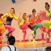 Bunt und frisch: Die Step-Aerobic Gruppe.