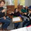An alter Wirkungsstätte: Matthias Höfert arbeitet wieder mit dem Symphonischen Blasorchester der Musikkapelle in Lengfurt.
