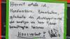 Kurios: Per selbst gemaltem Aushang erteilt der Restaurantpächter Handwerkern und Bauarbeitern Hausverbot.