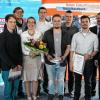 Freisprechung der Metall-Innung Mainfranken-Mitte: (von links, vorne) Otmar Endrich (Lehrlingswart), Leon Kalikstein, Johanna Schwarz, Florian Pfeiler, Philip Maier, Obermeister Detlef Lurz; (hinten von links) Daniel Sauer (Vorsitzender der FC Würzburger Kickers AG), Mario Eirich, Johann Biegler und Edwin Gernert (Vorsitzender des Prüfungsausschusses Feinwerkmechanik).