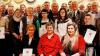 Die Gaumeister in der aktiven Klasse, bei den Frauen und bei den Senioren präsentieren sich dem Fotografen zusammen mit dem stellvertretenden Gauschützenmeister Otto Iff (Grafenrheinfeld/links), Schützenmeister Dieter Stiller (Schwanfeld/rechts) sowie Gausportleiterin Monika Ripperger (Bergrheinfeld/2. von rechts).