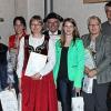Ehrungen für langjährige Treue zur Arbeitsgemeinschaft Fränkische Volksmusik, Bezirk Unterfranken, gab es bei der Jahreshauptversammlung der Arge am Sonntagnachmittag in Kleinlangheim im Saale des Gasthauses Zum Bären. Arge-Vorsitzender Reinhard Hüßner und seine Stellvertreterin Inka Pfister (Beide rechts) zeichneten Personen und Vertreter von Musik-, Tanz- und Gesangsgruppen für 25-jährige Treue zur Arge aus.