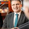 Seit zweieinhalb Jahren im Amt und hat immer noch Spaß: der bayerische Justizminister Winfried Bausback.