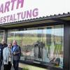 Familie Barth vor den Ausstellungshallen in Windshausen, von links: Martina, Hartmut, Brunhilde und Horst Barth.
