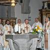 Sein Goldenes Priesterjubiläum beging Pfarrer Herbert Müller (Mitte) in Grünsfeld mit einem Festgottesdienst in der Stadtpfarrkirche St. Peter und Paul. Die Konzelebranten (von links): Hermann Konrad, Reinhold Baumann, Josef Wöppel, Oliver Störr, Johannes Schaber, Gerhard Hauk, Robert Geiger, Hansjörg Ghiraldin und Andreas Rapp.