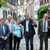 Bei einem Gang durch die Altstadt Mainbernheims konnten sich die SPD-Landtagsabgeordneten um ihren Kollegen Volkmar Halbleib (Dritter von links) über die Denkmalpflege im Ort informieren. Auskunft gab ihnen Bürgermeister Peter Kraus (Dritter von rechts).
