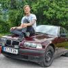 Mit einem alten BMW will Max-Felix Amthor zusammen mit einem Studienfreund bis nach Duschanbe fahren. Er nimmt an der Tajik-Rallye teil. Die Reise ist ein Abenteuer.