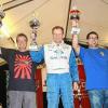 Norbert Handa (Mitte) vom AMC Kitzingen hielt den Österreicher Herbert Pregartner (links) in Schach. Drittbester in der Tourenwagen-Division wurde in Eichenbühl Andre Wiebe (Munzingen).