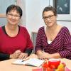 Ute Kuschel (links) und Monika Schwenkert bieten im Pflegestützpunkt für den Main-Tauber-Kreis eine neutrale und kostenfreie Beratung rund um Pflege und Versorgung vor allem von Senioren. Aktuell fragen viele Klienten nach den Auswirkungen des neuen Pflegebedürftigkeitsbegriffs.